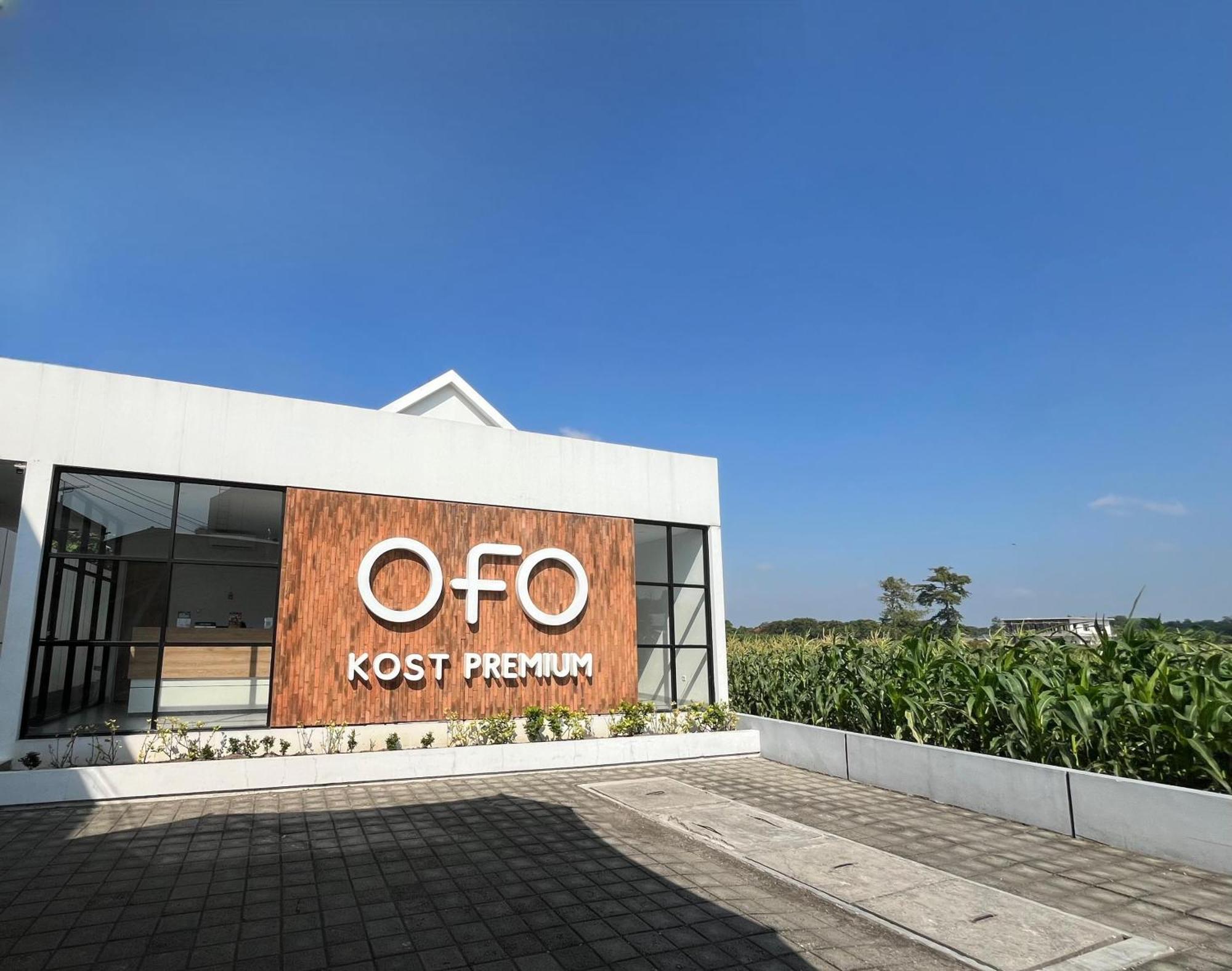 Ofo Kost Premium Kampung Inggris Pare Syariah Mitra Reddoorz Hotel Bagian luar foto