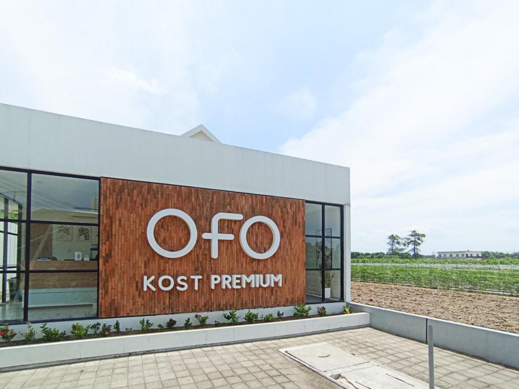 Ofo Kost Premium Kampung Inggris Pare Syariah Mitra Reddoorz Hotel Bagian luar foto