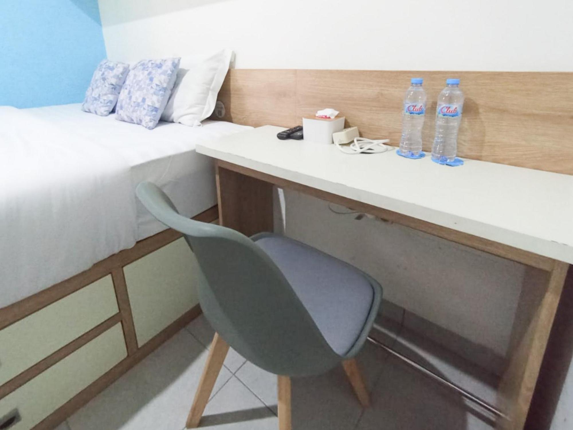 Ofo Kost Premium Kampung Inggris Pare Syariah Mitra Reddoorz Hotel Bagian luar foto