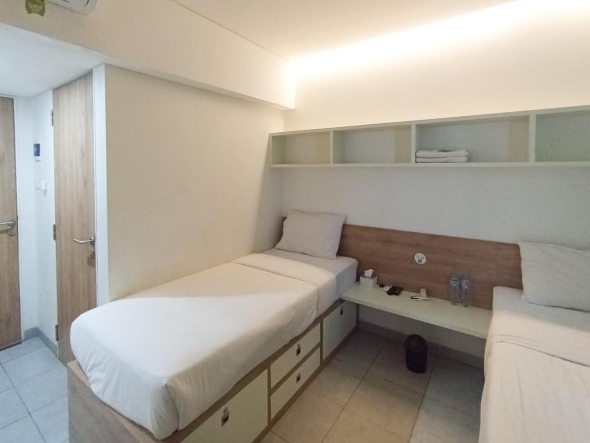 Ofo Kost Premium Kampung Inggris Pare Syariah Mitra Reddoorz Hotel Bagian luar foto