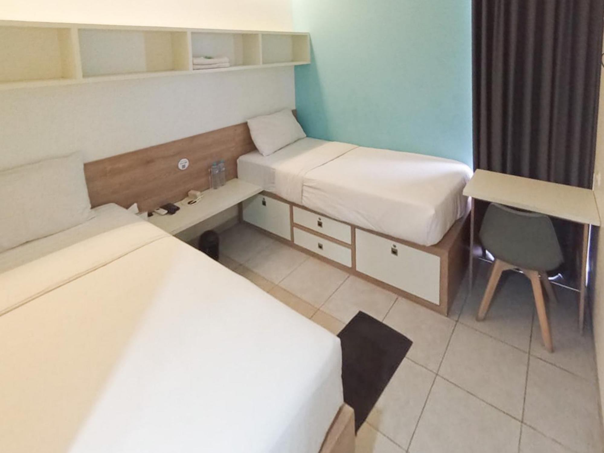 Ofo Kost Premium Kampung Inggris Pare Syariah Mitra Reddoorz Hotel Bagian luar foto