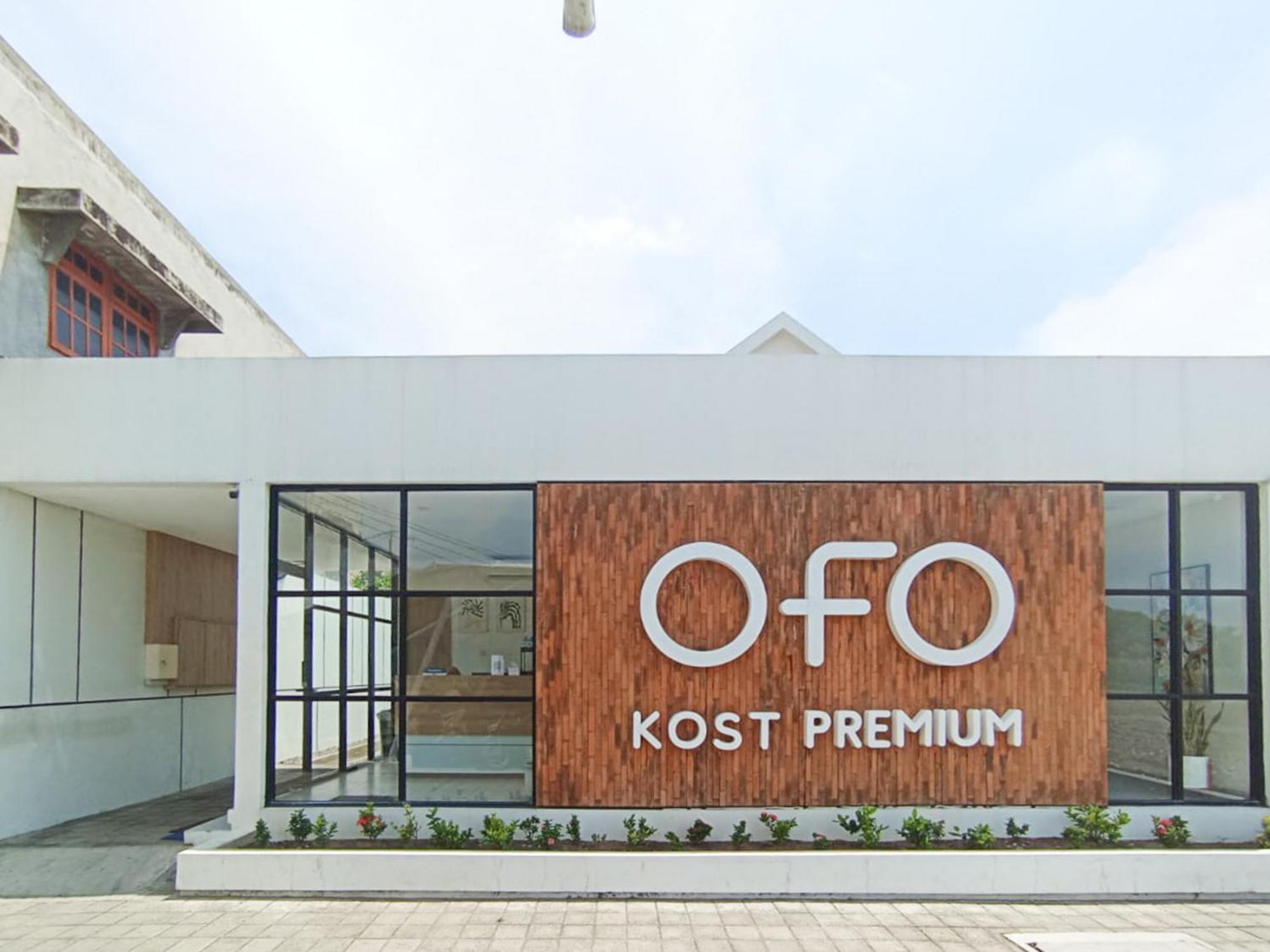 Ofo Kost Premium Kampung Inggris Pare Syariah Mitra Reddoorz Hotel Bagian luar foto